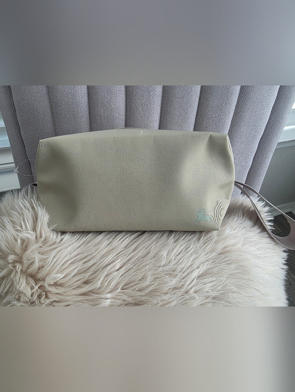 BURBERRY Men's Pouch Bag in Light Sage Green - Minimal Carry Case Like New.
